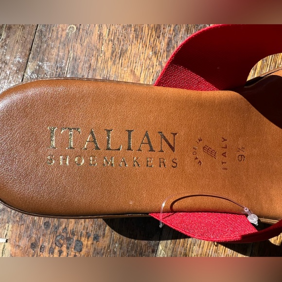 Italian Shoemakers Red Wedge Slip On Sandals Italy - Picture 5 of 7